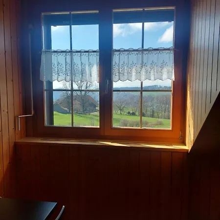 Alpenblick Ferenberg Bern بيت ضيافة 3*