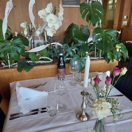 Alpenblick Ferenberg Bern 3*