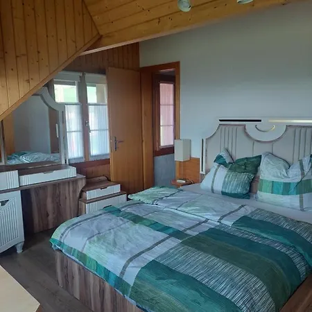 Alpenblick Ferenberg Bern بيت ضيافة