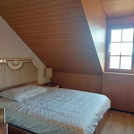 Alpenblick Ferenberg Bern بيت ضيافة