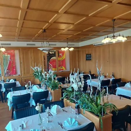 Alpenblick Ferenberg Bern بيت ضيافة