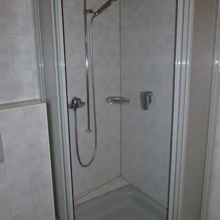 بيت ضيافة Alpenblick Ferenberg Bern Stettlen