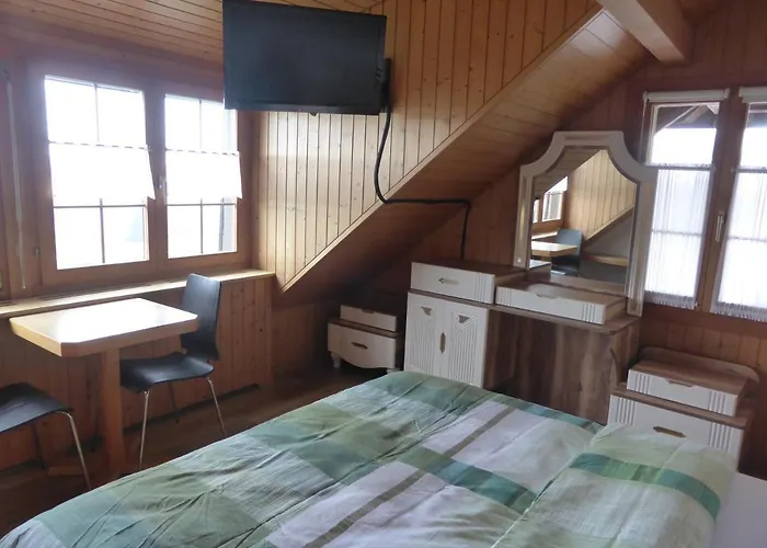 Alpenblick Ferenberg Bern 3*