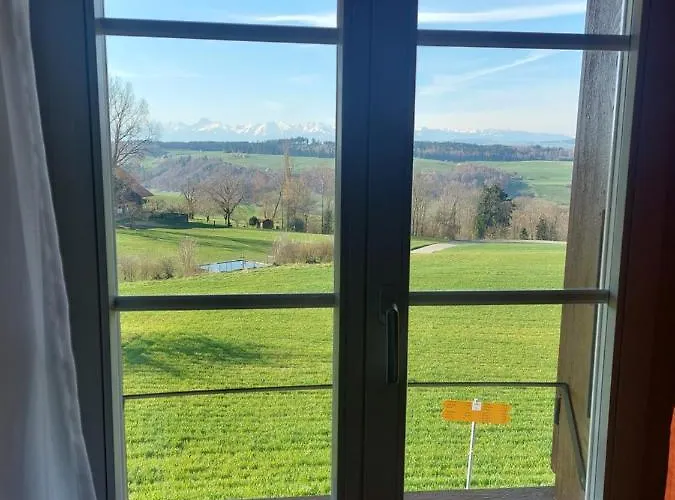 Alpenblick Ferenberg Bern Gæstehus 3*